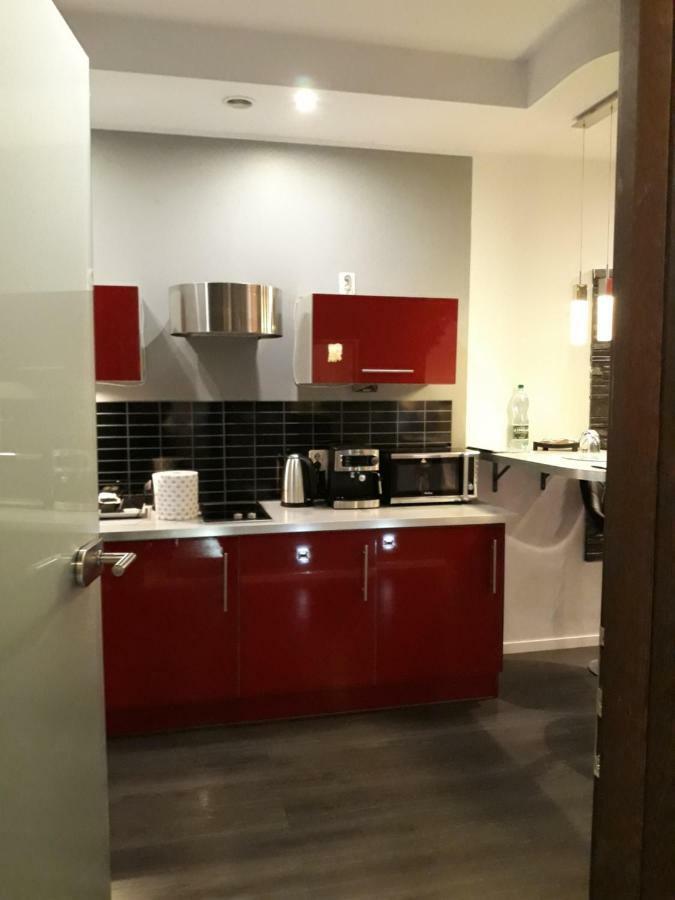 Apartament Onyx Poznan Bagian luar foto